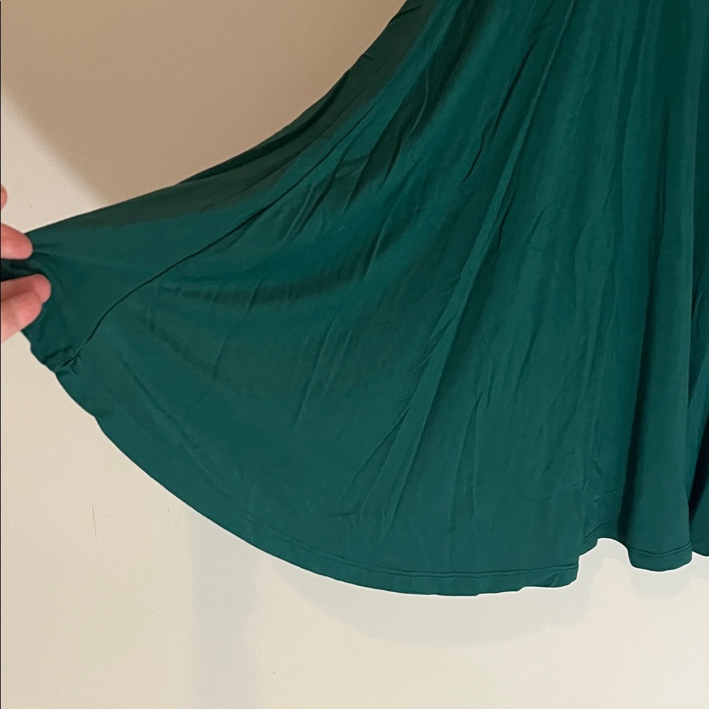 Chic Dark Green Sleeveless Mini Dress, Stretchy A line skirt - Picture 5 of 6